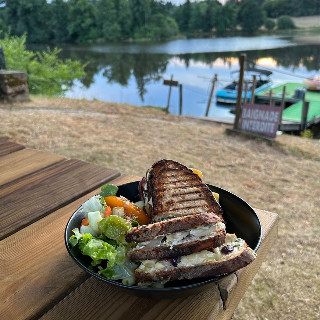 Base nautique Lac de Forgeneuve | The Beach Ski Academy 3