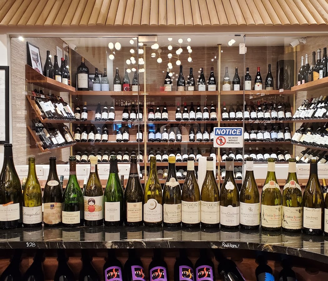 Somm Cellars Wine & Spirits 3