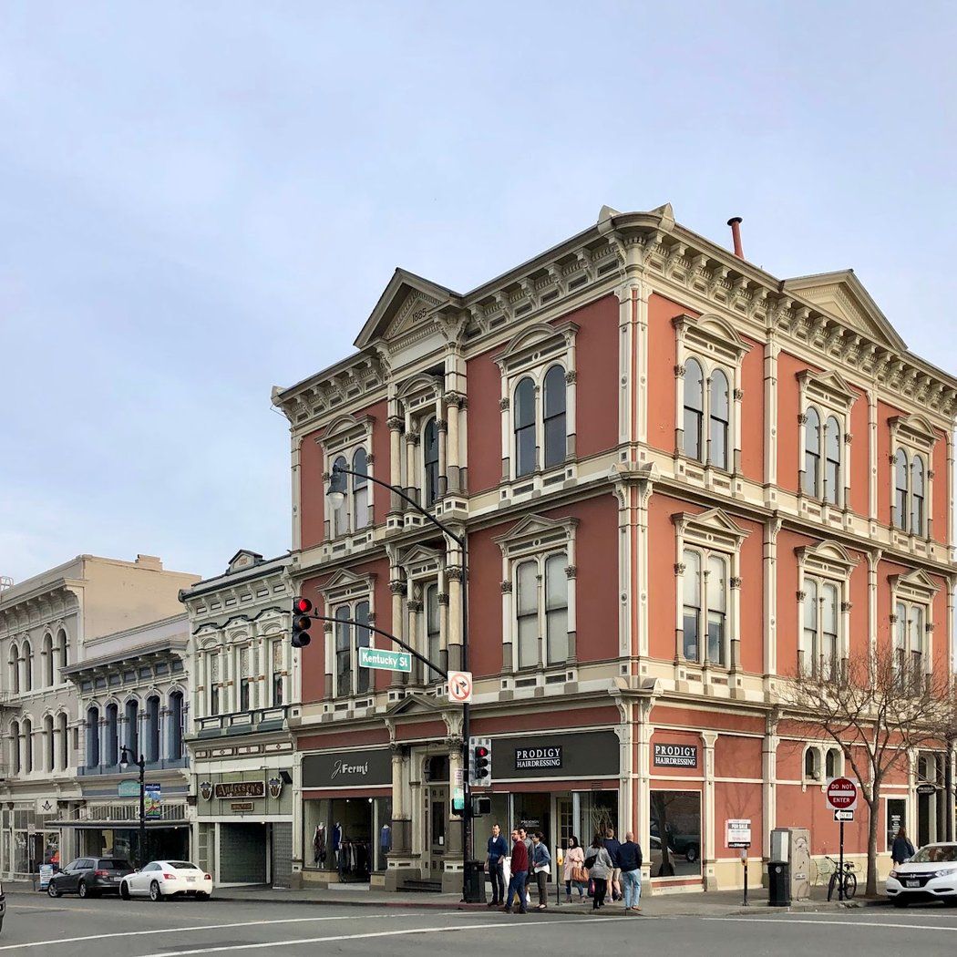 Petaluma 1