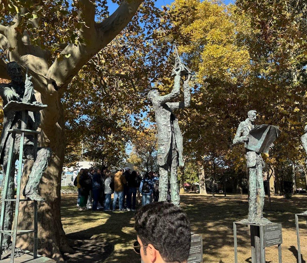 Sculpture Garden 4
