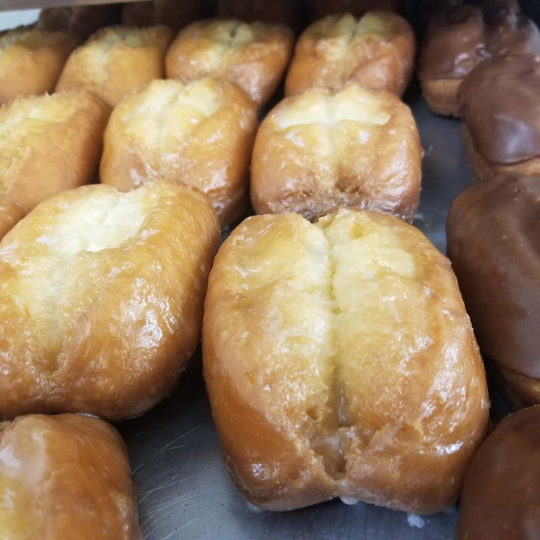 Happy Donuts 1