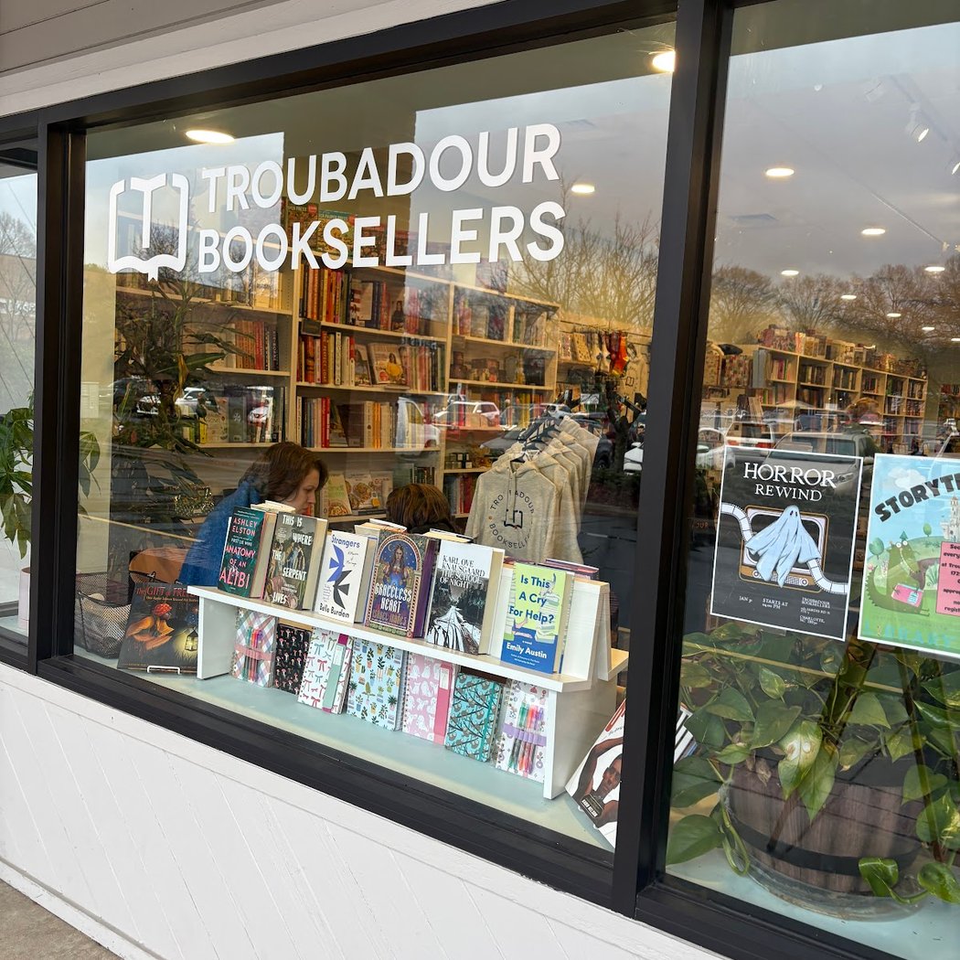 Troubadour Booksellers 3