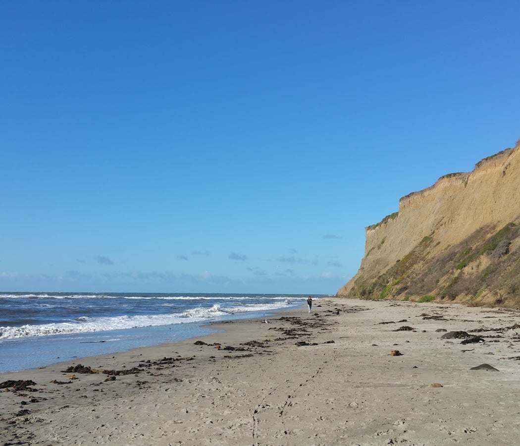 Mavericks Cliffs Trail and Pier Hike 2
