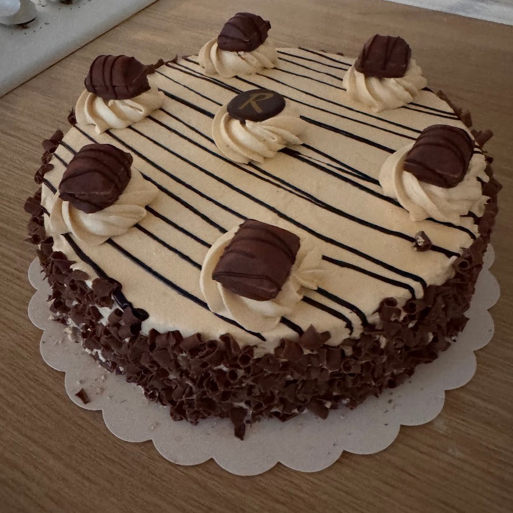Pâtisserie La Romainville - Claye-Souilly 1