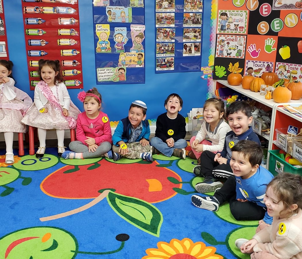 Sholom Learning Center - Daycare Kew Gardens 1