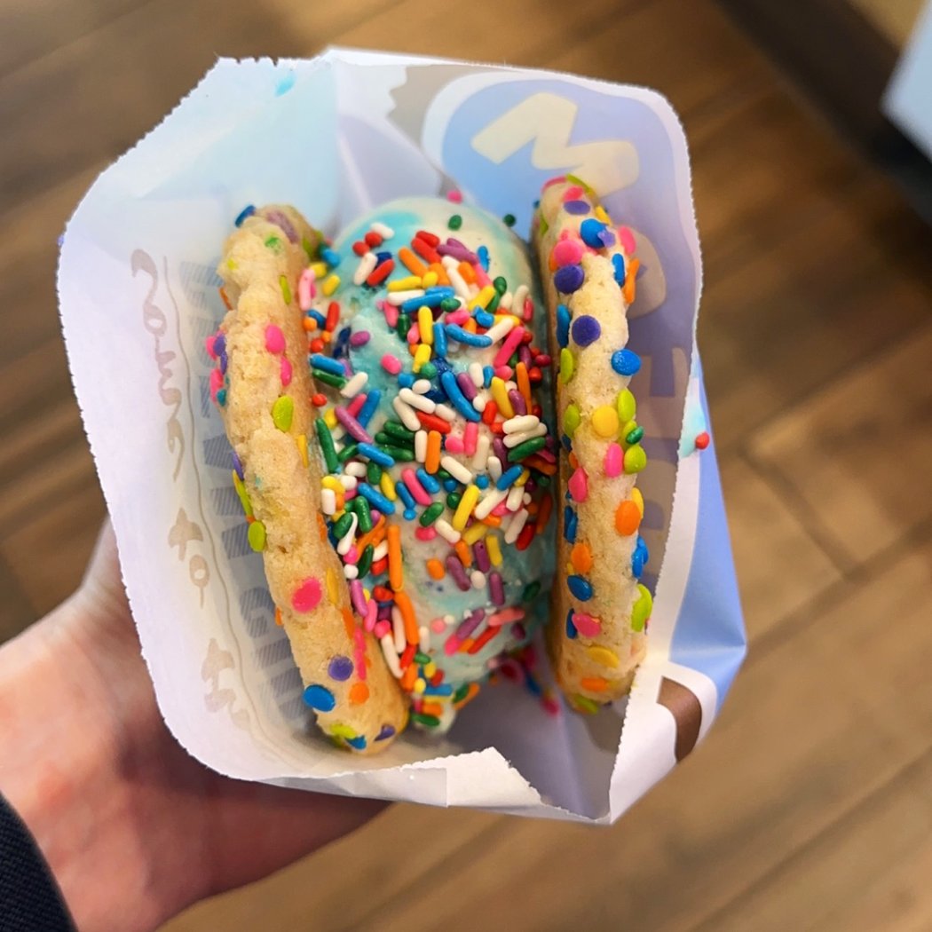Cream Concord - Handcrafted and Warm Ice Cream Sandwiches 3