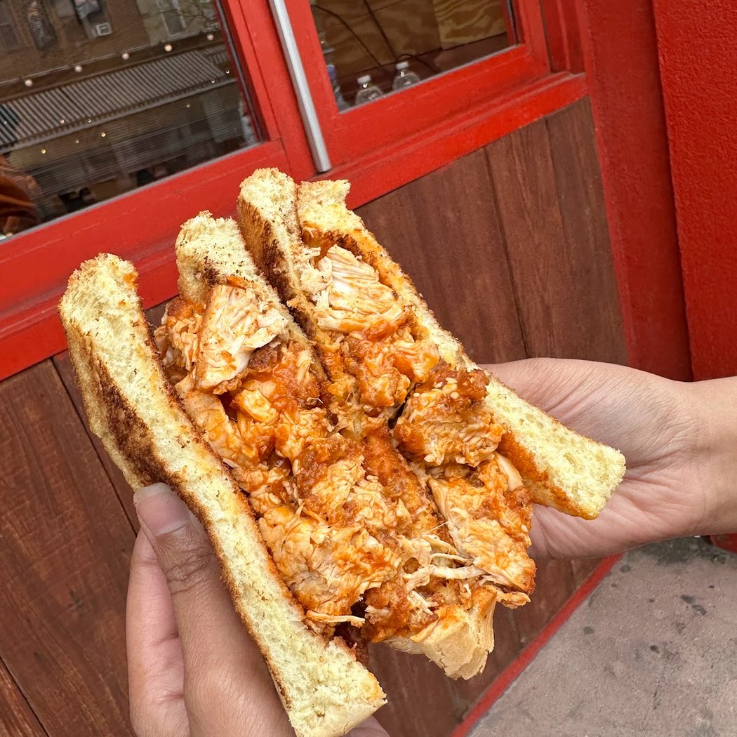 Bay Ridge House of Wings 1
