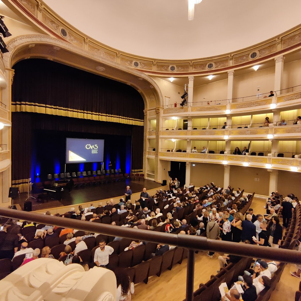 Teatro Apollo 1