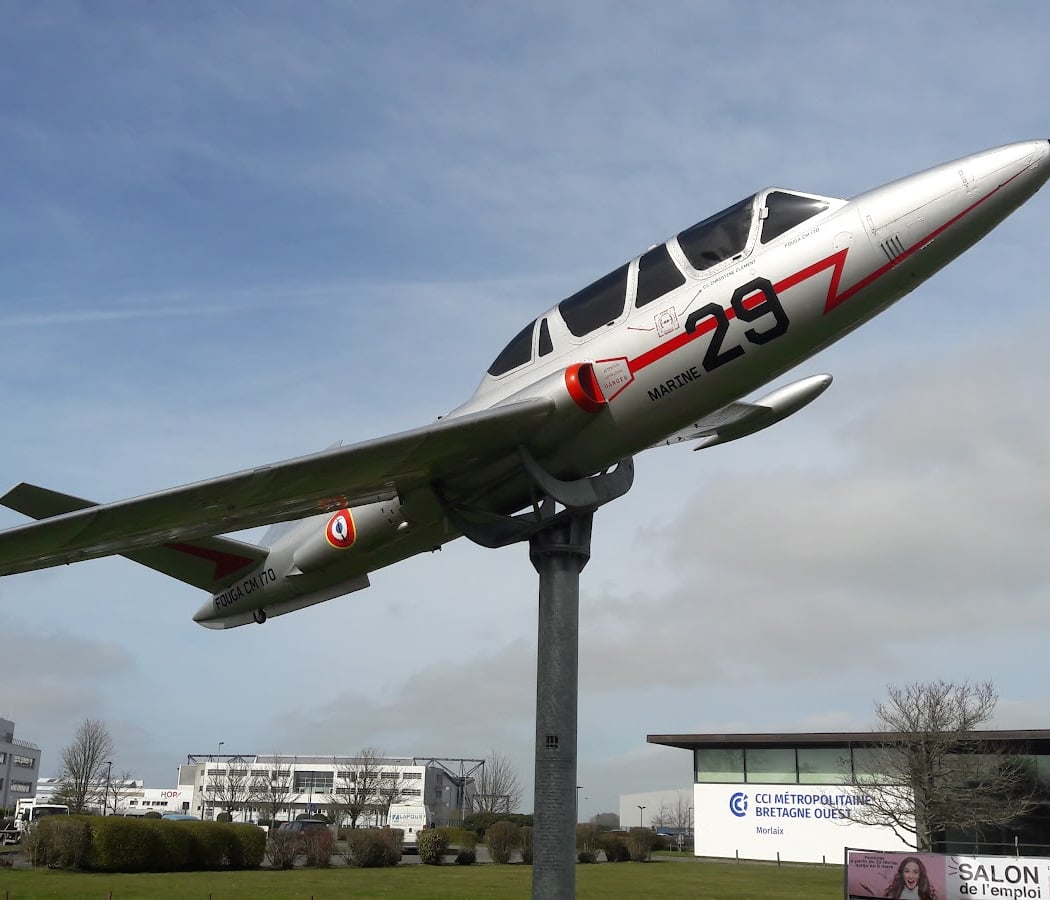 Morlaix – Ploujean Airport 3