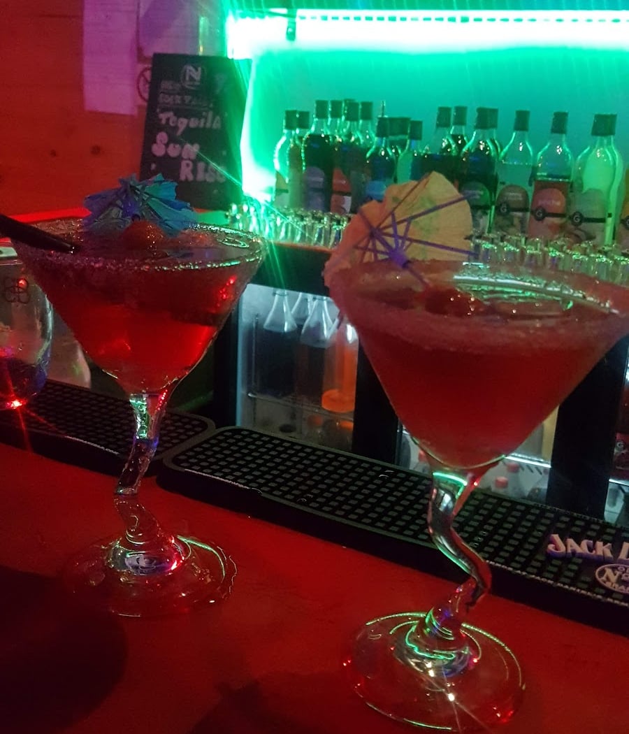 Nexus Bar 3