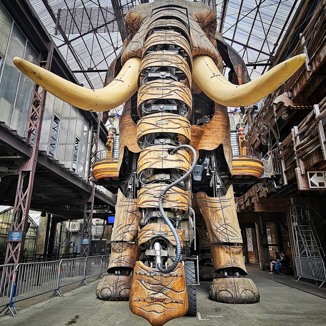 Visite de la galerie des machines 1