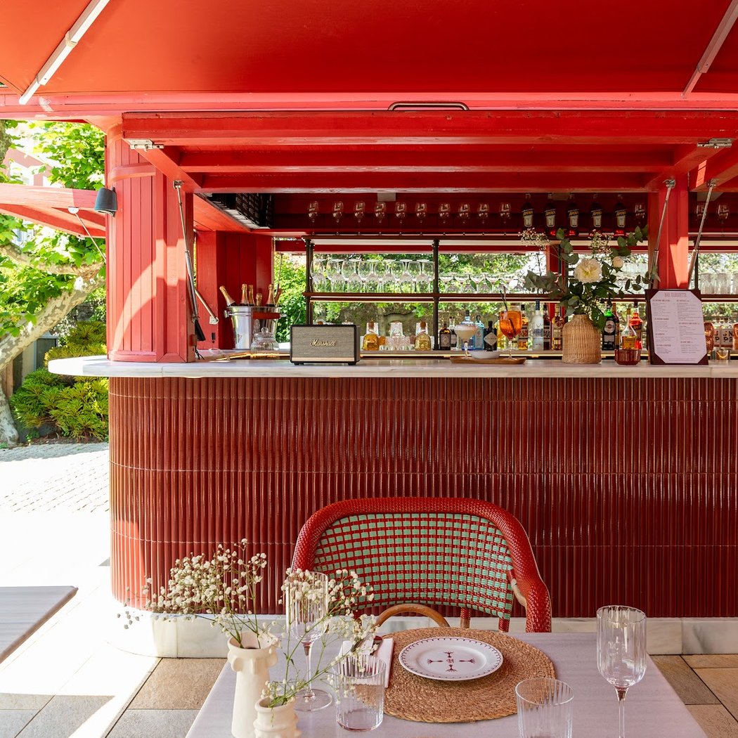 Restaurant Jardin Silhouette 2