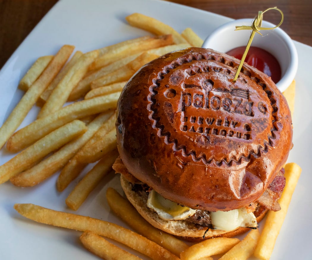 Palooza Brewery & Gastropub 3