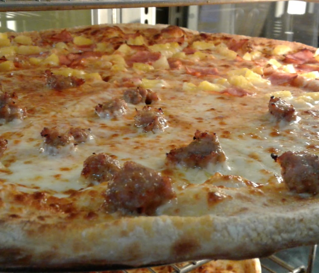 Stefano's Pizza 1