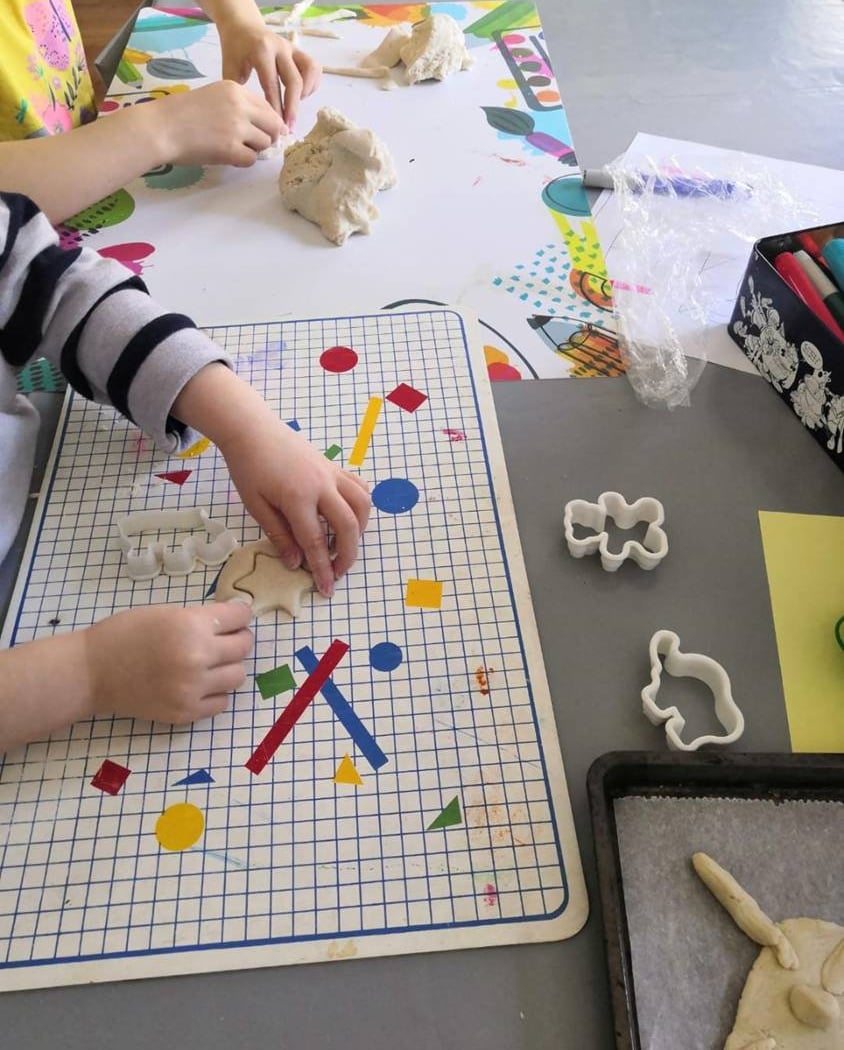atouKIDS - services dédiés à la famille et la parentalité 1