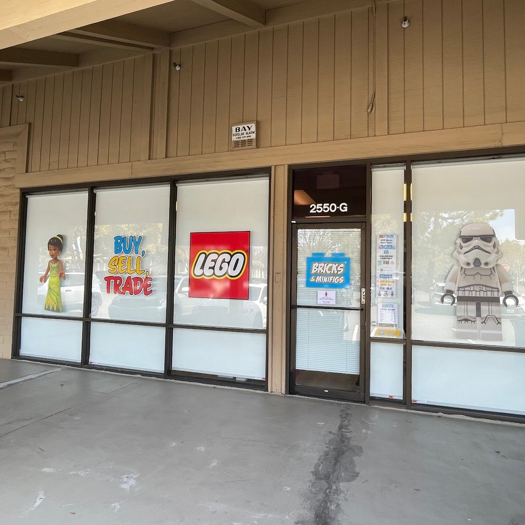 Bricks & Minifigs San Ramon 2