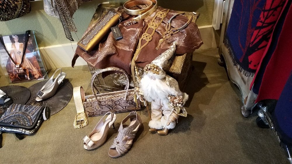 Mara Shoes & Leather Fashions 3