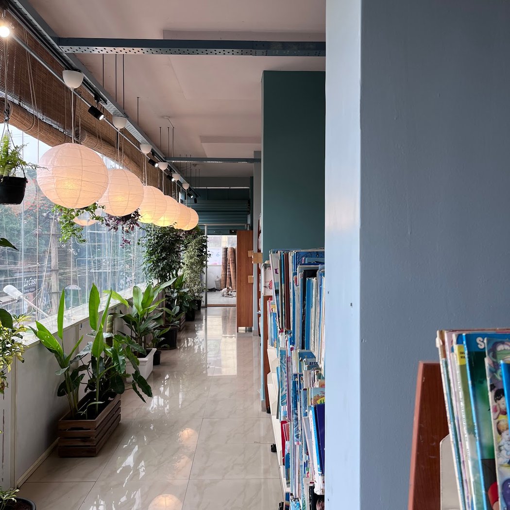 Nuk Library Cafė and Cowork 2