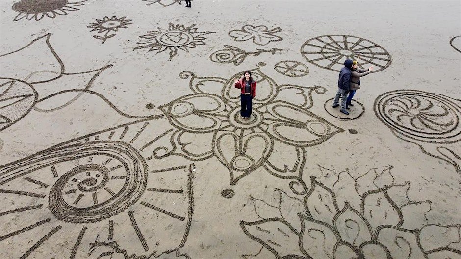 Free Community Art Making on the Beach - Let's Make Monumental Art Together! 1