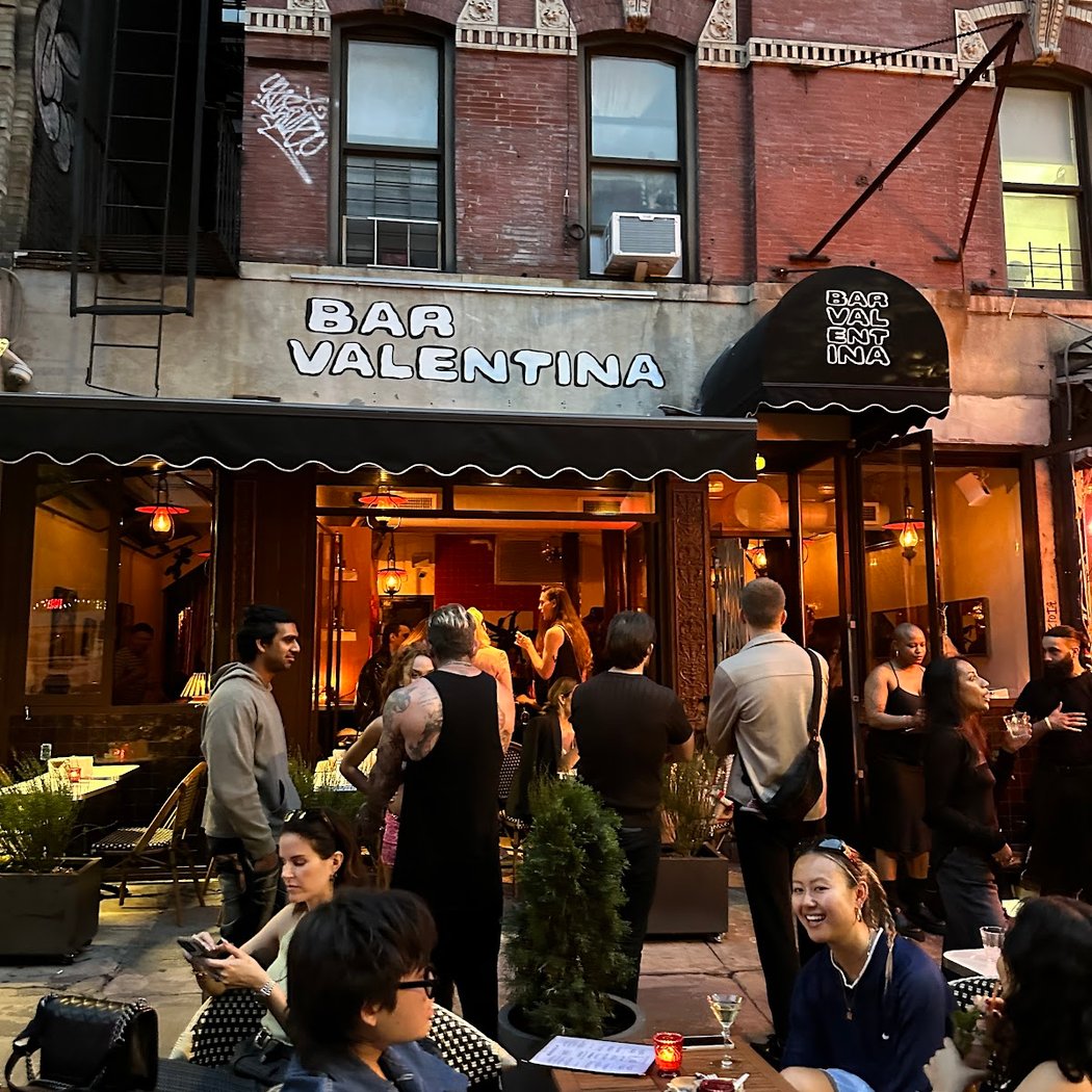 Bar Valentina 2