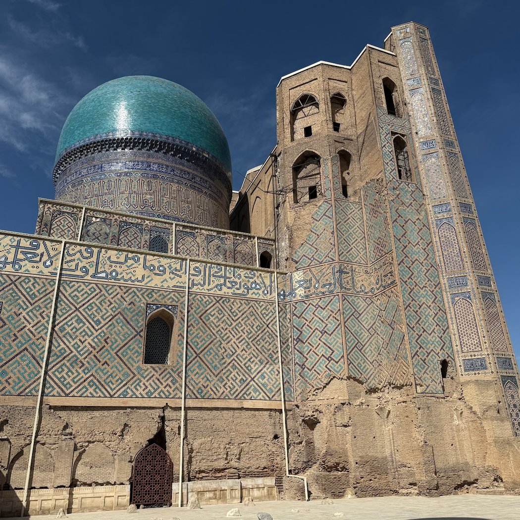 Bibi-Khanym Mosque 2