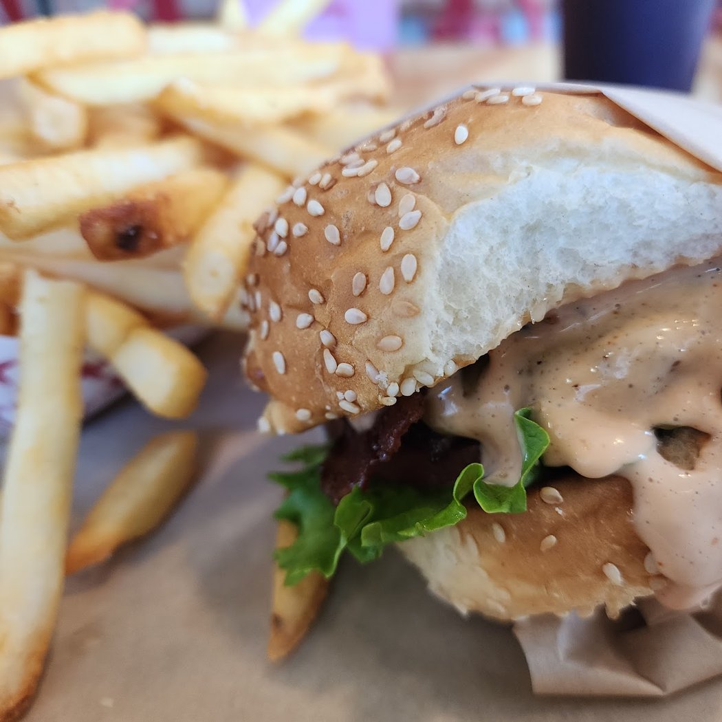 Acme Burger 3