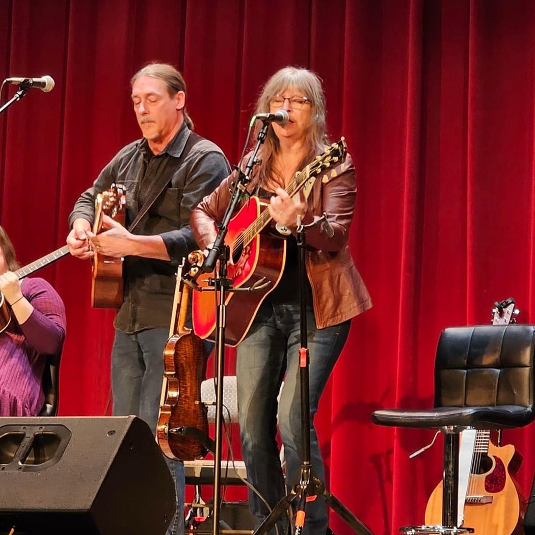 Annie & Rod Capps Band