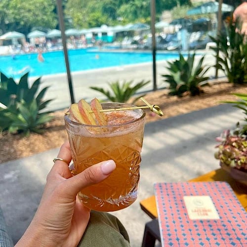 Happy Hour 1