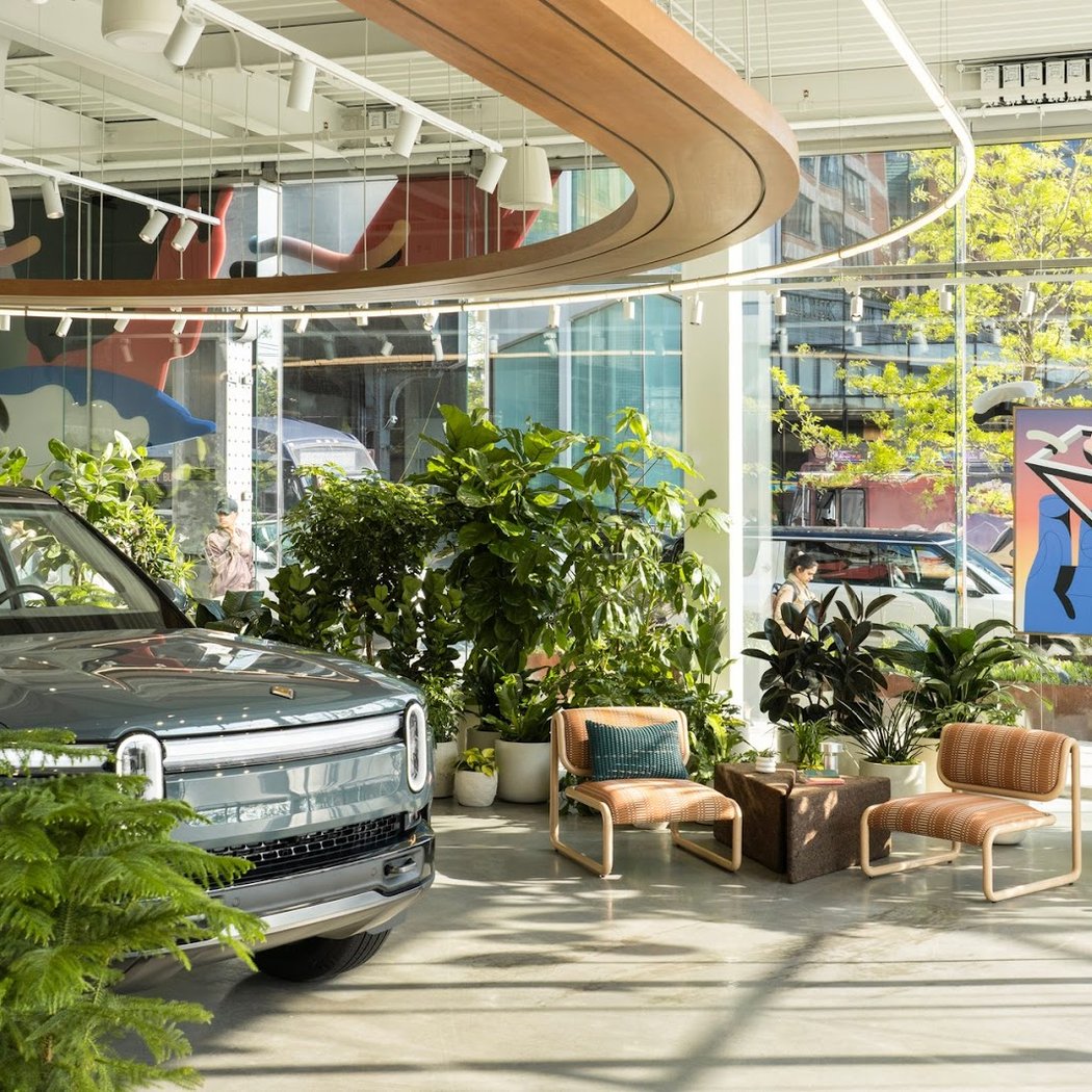 Rivian Community: Mother's Day Floral & Tea 1