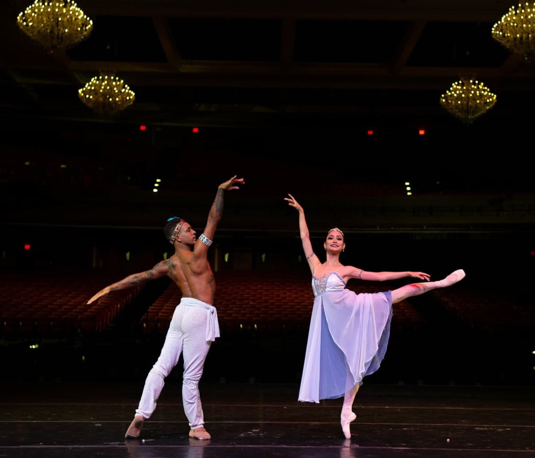 Contemporary Performance I 3