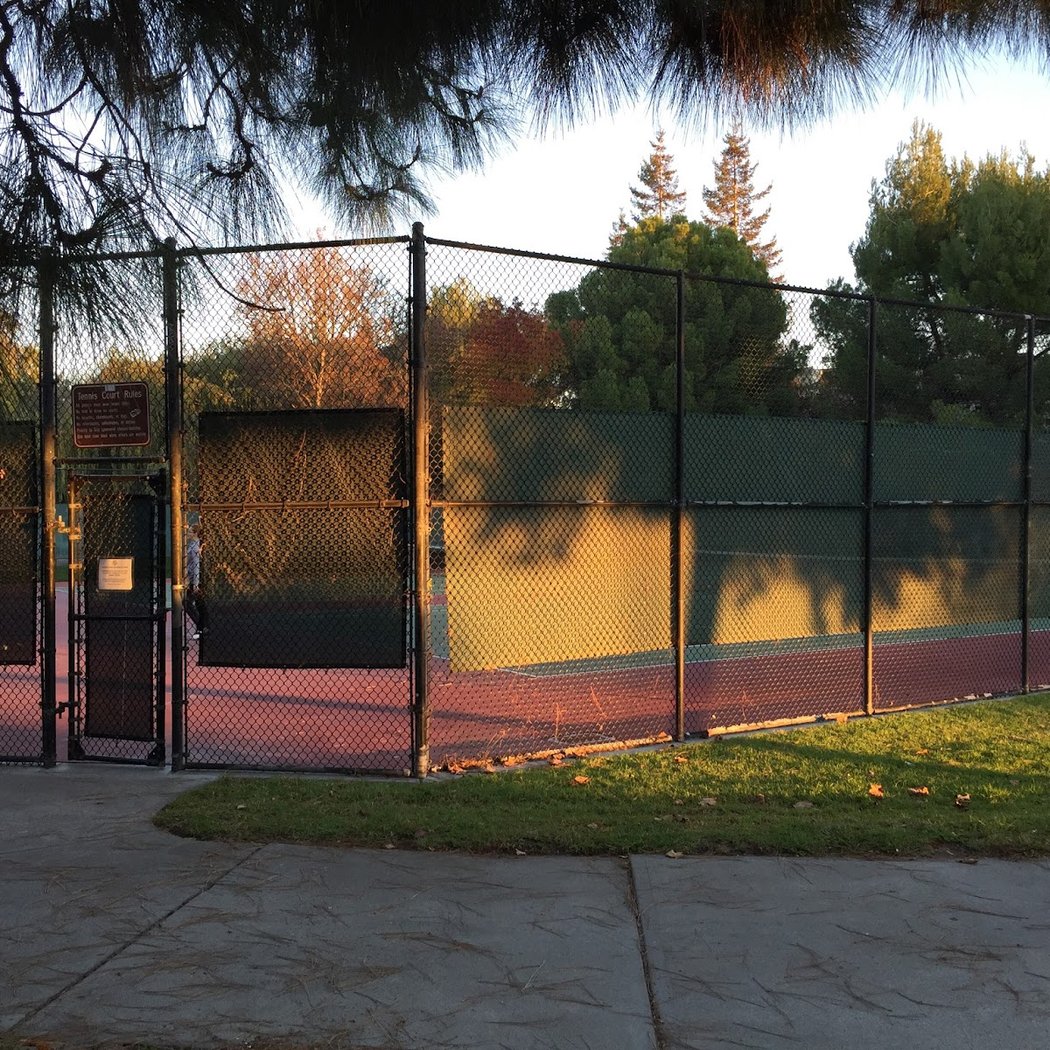 Tennis Courts | Lick Mill Park 3