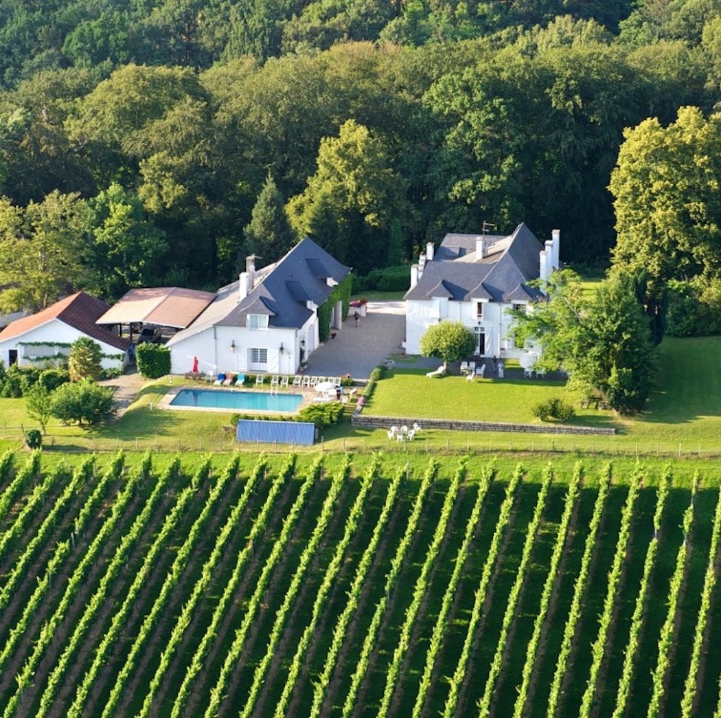 Clos Mirabel 1