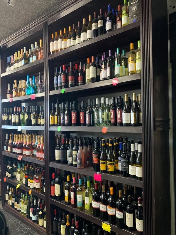 Daves Liquor Store 3