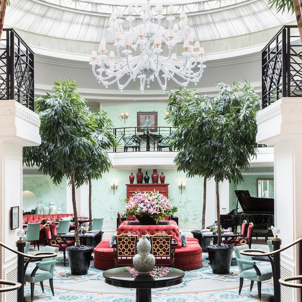 Summer by La Bauhinia 2
