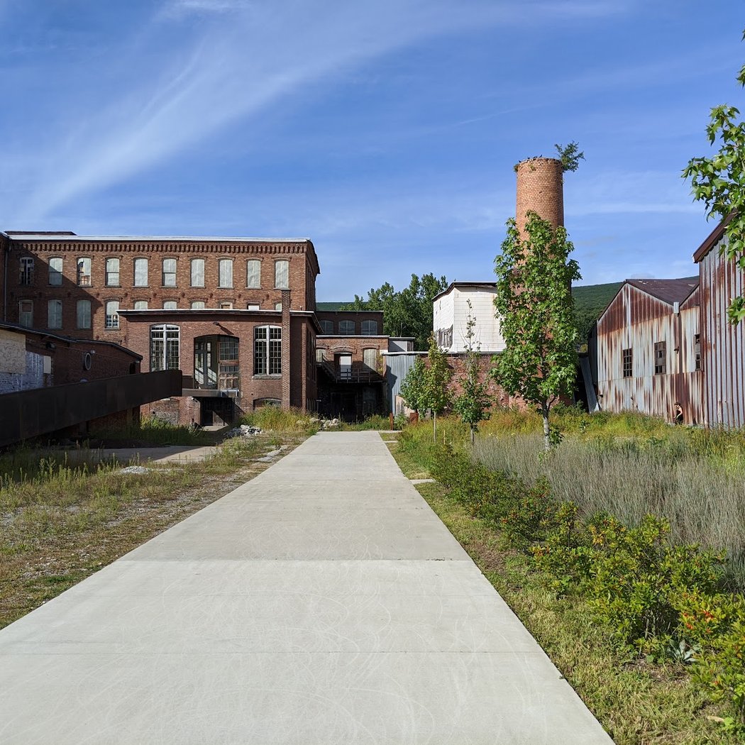 Greylock WORKS 4