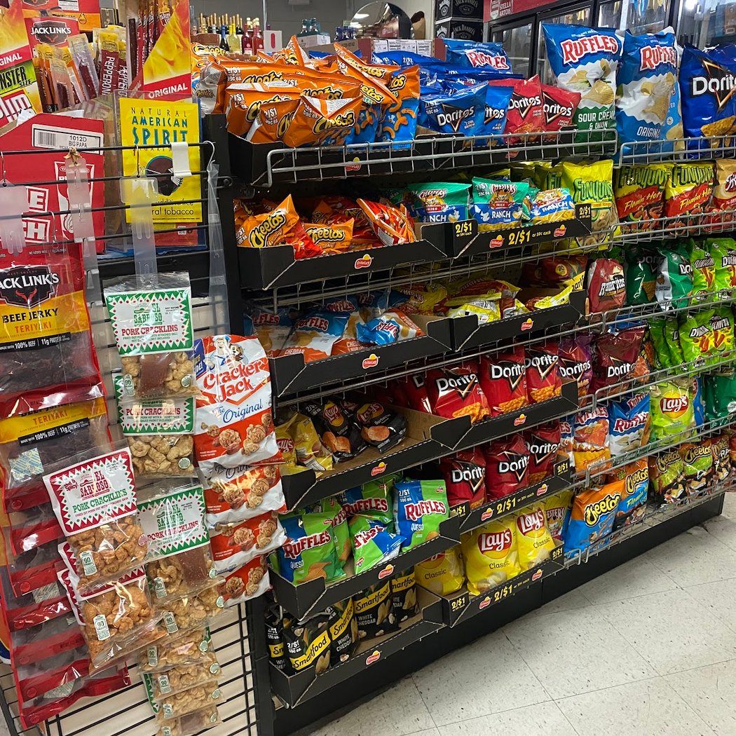 Pinole Vista Liquor 3