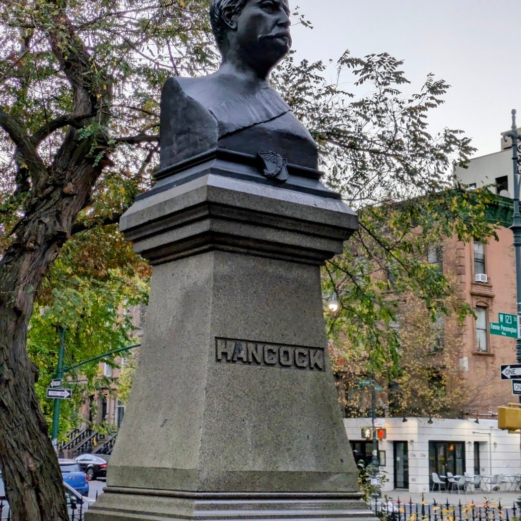 Hancock Park 3