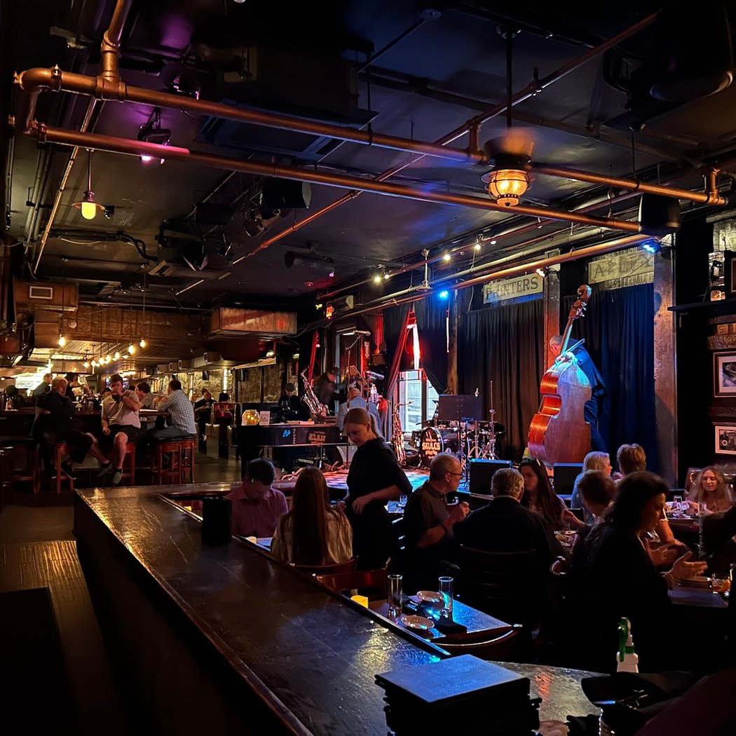 Skull's Rainbow Room 1