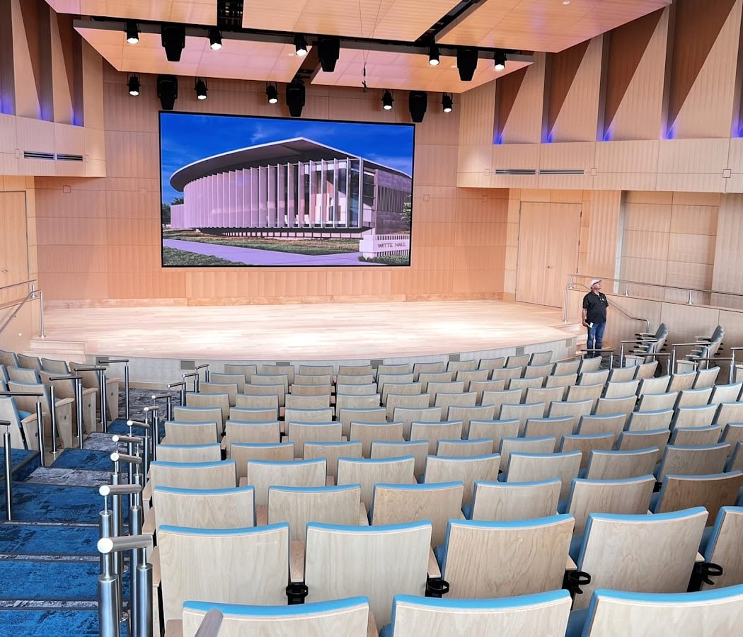 Library Live: Stephen Witt "The Thinking Machine: Jensen Huang, Nvidia, and the World's Most Coveted Microchip" 2