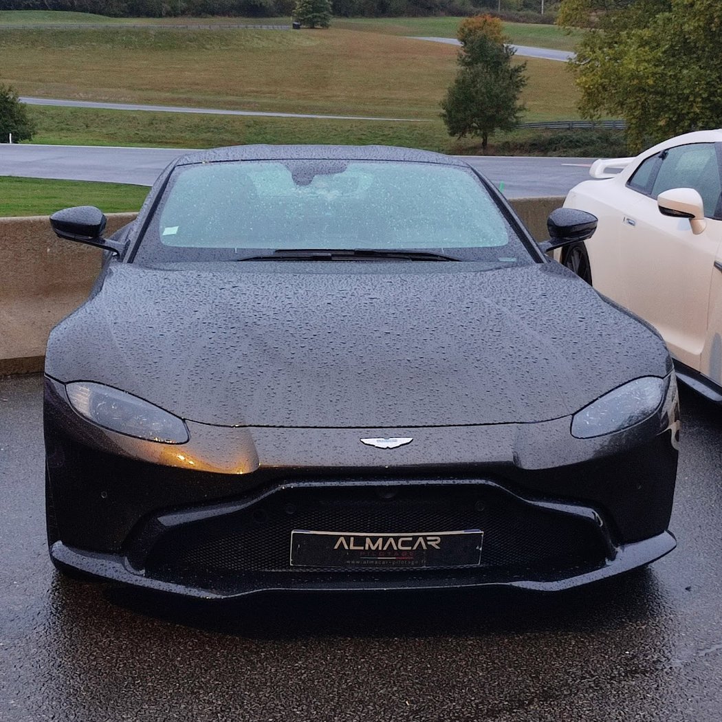 Stage de Pilotage Aston Martin 1