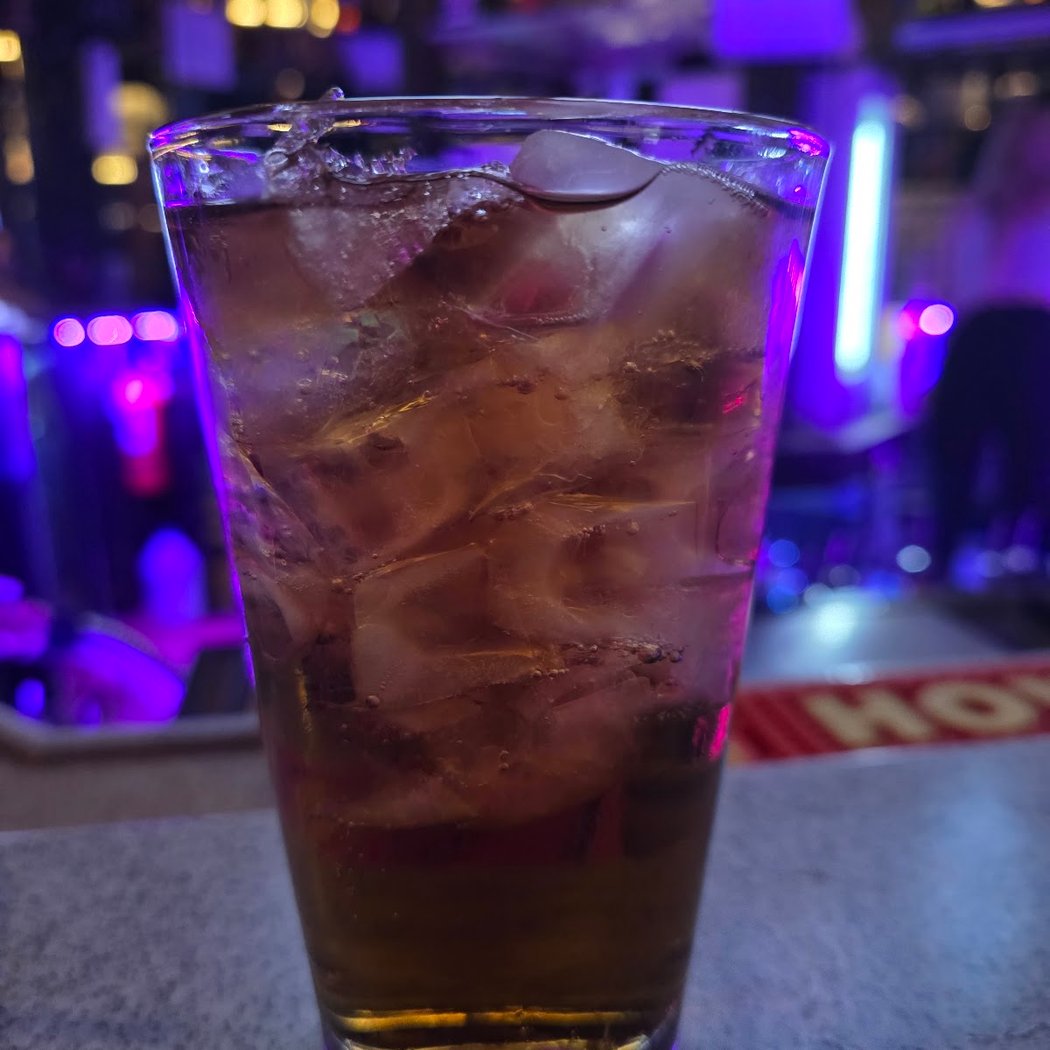 Trivia At Charley's 1