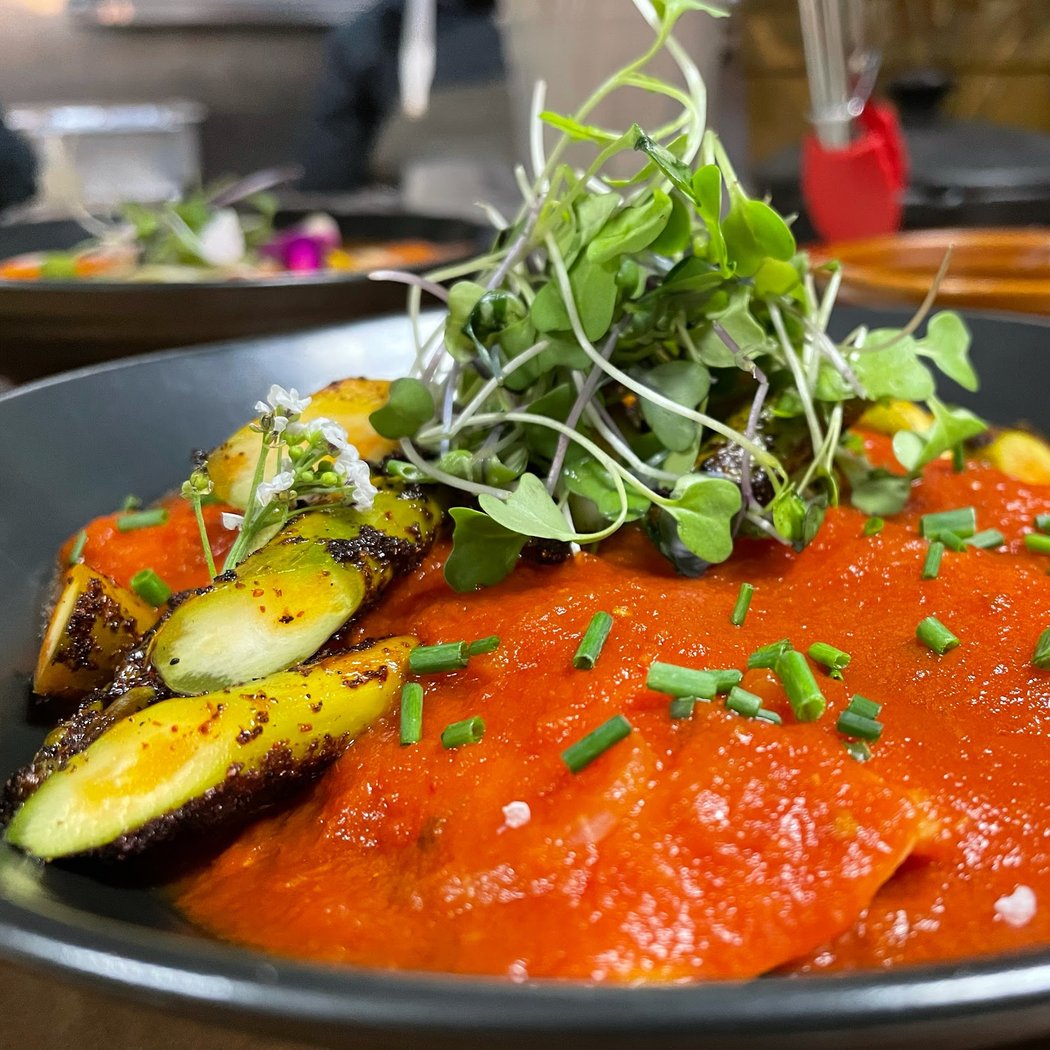 Los Molcajetes Bar & Grill 3
