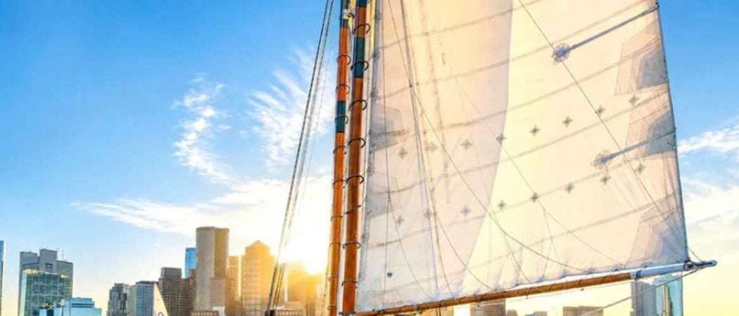 Classic Harbor Line Cruises