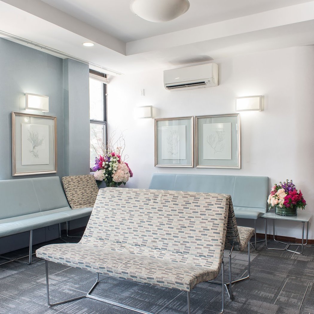 SINY Dermatology & Cosmetic Surgery 2
