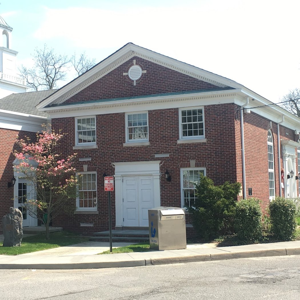 The Smithtown Library - Smithtown Building 3