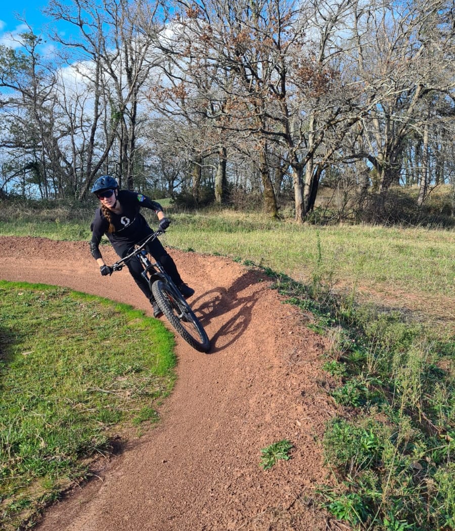 Liluak VTT - Randonnées en VTT électrique - Ecole VTT Pays Basque - Location VTT électrique 3