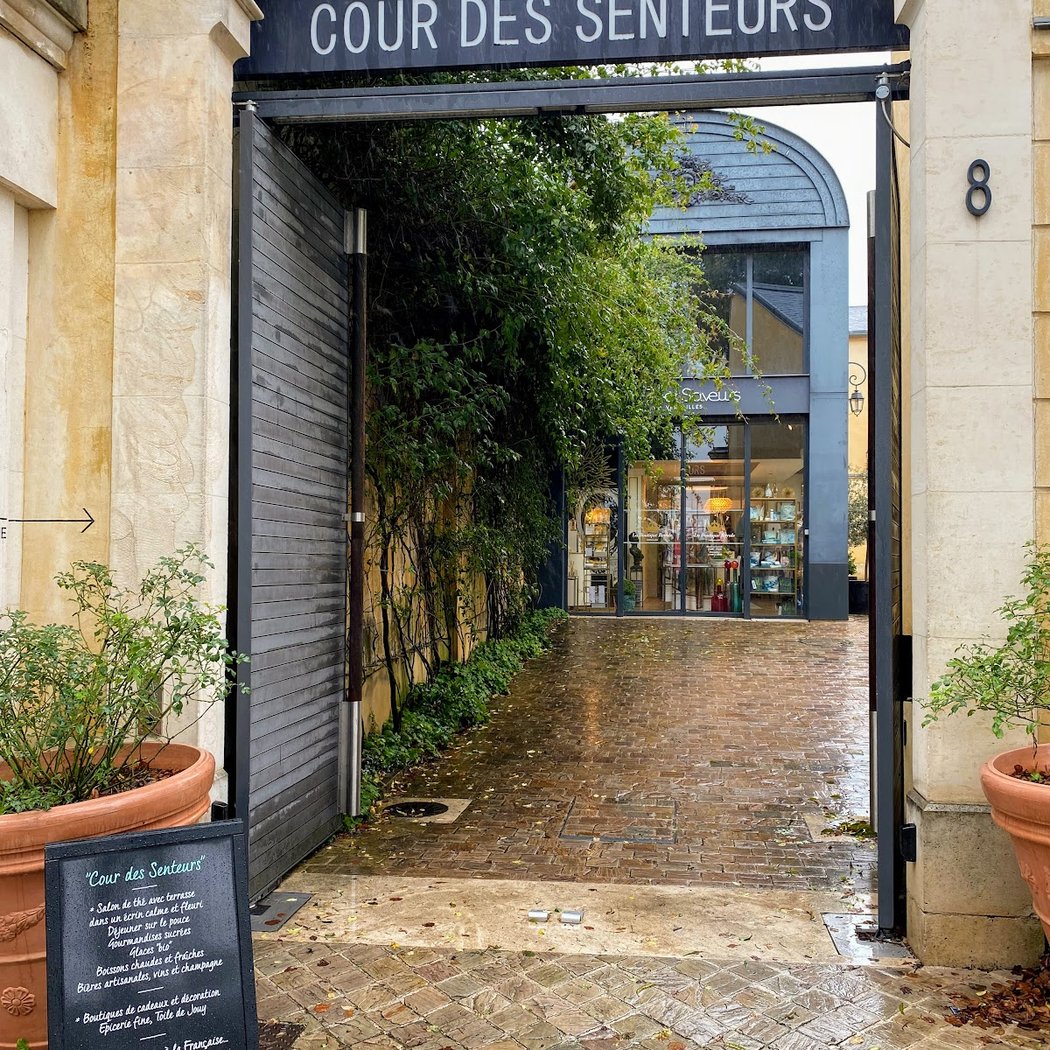 LA CAVE DU 11 2
