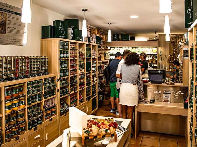 Boutique Pierre Oteiza Bayonne 5
