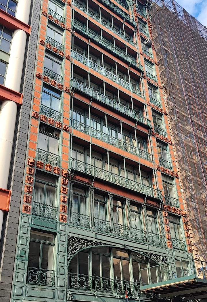 Little Singer Building 2