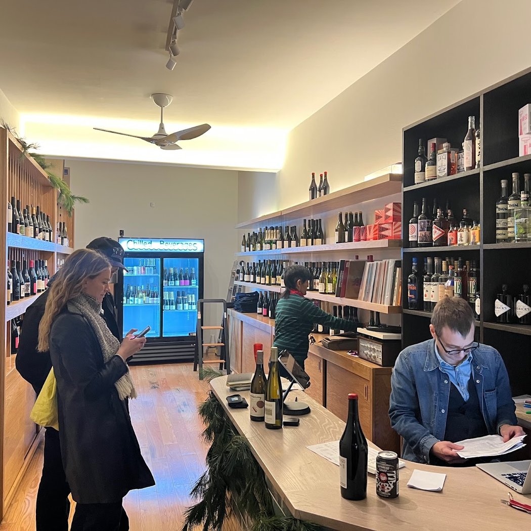Waterbury Wine & Spirits 3